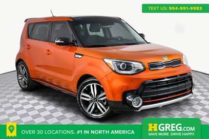 Used 2018 Kia Soul ! w/ Tech Package