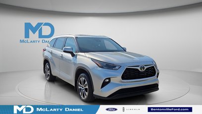 Used 2023 Toyota Highlander L