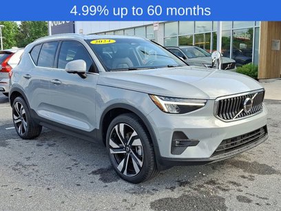 Certified 2024 Volvo XC40 B5 Plus w/ Protection Package Premier