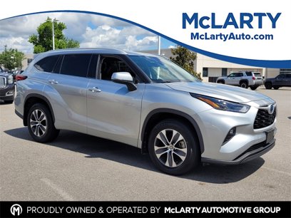 Used 2022 Toyota Highlander XLE