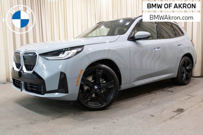 New 2025 BMW X3 xDrive30 w/ Premium Package