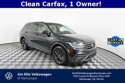 Certified 2024 Volkswagen Tiguan SE w/ Panoramic Sunroof Package