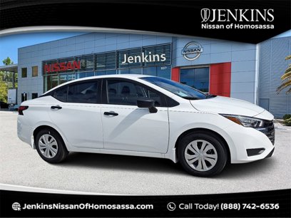 New 2025 Nissan Versa S w/ Trunk Package