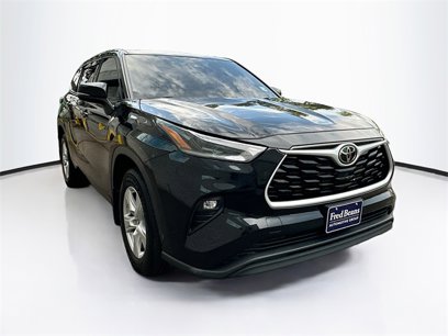 Used 2021 Toyota Highlander LE