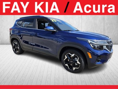 Used 2025 Kia Seltos EX