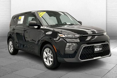 Used 2022 Kia Soul LX w/ Technology Package