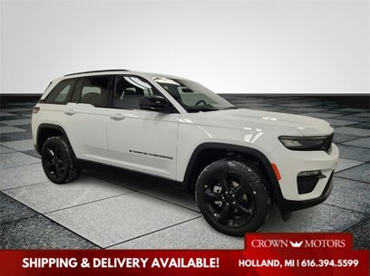 New 2025 Jeep Grand Cherokee Limited w/ Black Appearance Package