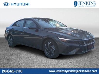 New 2024 Hyundai Elantra SEL w/ Convenience Package