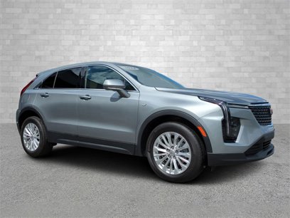 Used 2024 Cadillac XT4 Luxury w/ Cold Weather Package