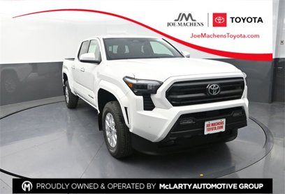 New 2025 Toyota Tacoma SR5