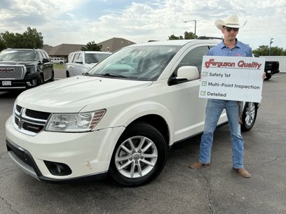 Used 2016 Dodge Journey SXT w/ Comfort/Convenience Group