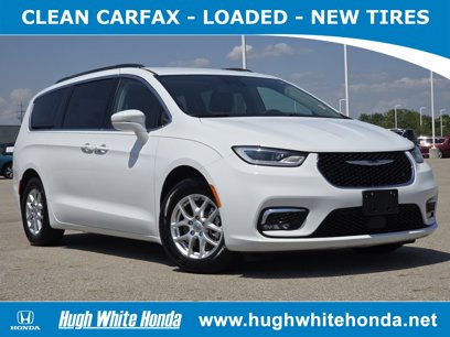 Used 2022 Chrysler Pacifica Touring-L