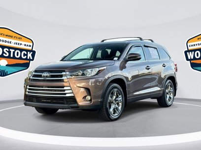 Used 2018 Toyota Highlander Limited Platinum