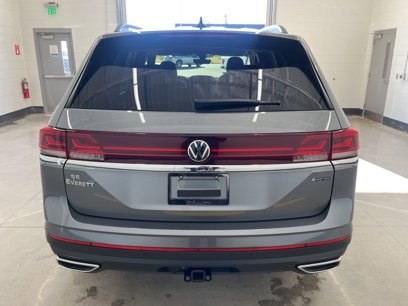 New 2025 Volkswagen Atlas SE
