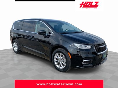 Used 2024 Chrysler Pacifica Touring-L