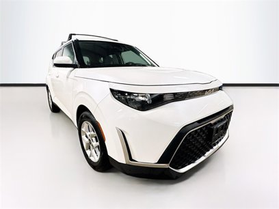 Used 2023 Kia Soul LX w/ LX Technology Package