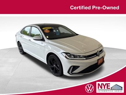 Used 2025 Volkswagen Jetta SE