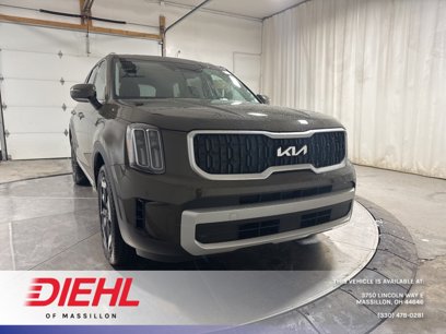 New 2025 Kia Telluride EX w/ EX Captain's Chair Package