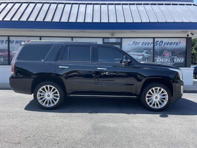 Used 2020 Cadillac Escalade Platinum