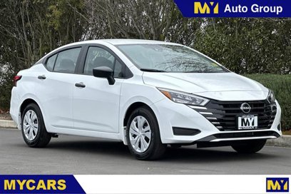 New 2025 Nissan Versa S w/ Trunk Package