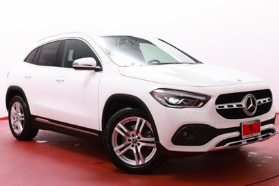 Used 2021 Mercedes-Benz GLA 250 w/ Premium Package