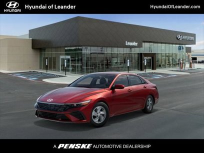 New 2025 Hyundai Elantra SE