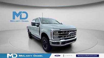 New 2025 Ford F350 Lariat w/ Tremor Off-Road Package