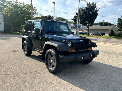 Used 2011 Jeep Wrangler Rubicon w/ Dual Top Group