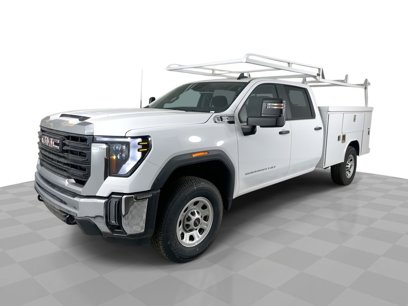 New 2024 GMC Sierra 3500 Pro w/ Convenience Package