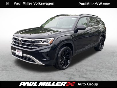 Used 2022 Volkswagen Atlas SE w/ Panoramic Sunroof Package