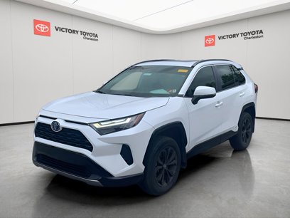 Used 2023 Toyota RAV4 SE