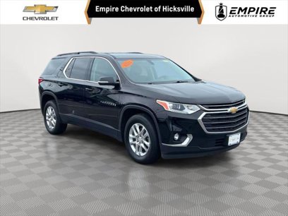 Used 2021 Chevrolet Traverse LT