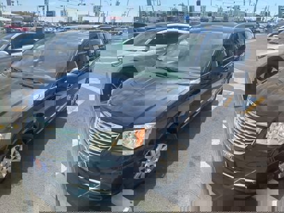 Used 2015 Chrysler Town & Country Touring