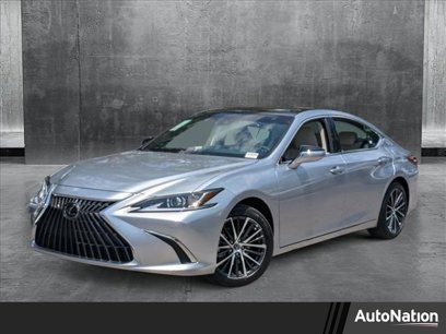 New 2025 Lexus ES 350 w/ Premium Package