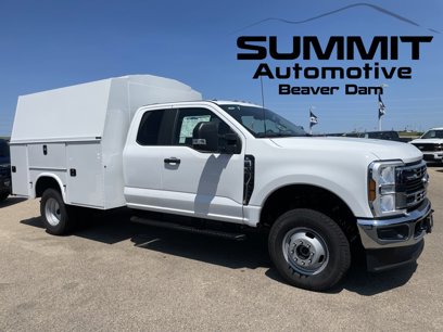 New 2025 Ford F350 XL w/ XL Chrome Package
