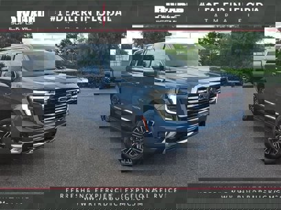 Used 2025 GMC Yukon XL Elevation