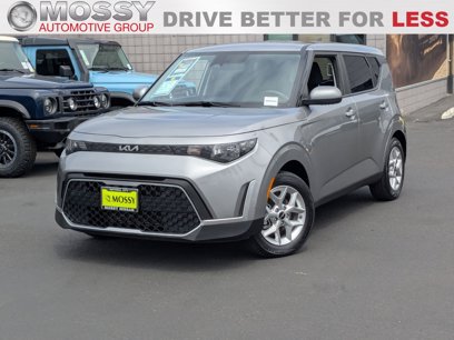 Used 2024 Kia Soul LX w/ Option Group 015