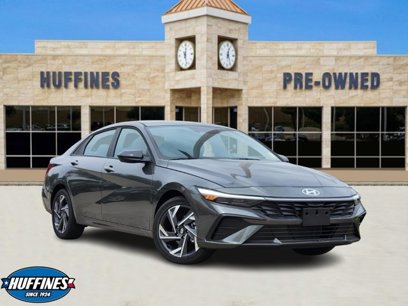 Certified 2025 Hyundai Elantra Sport w/ Cargo Package