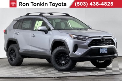 New 2025 Toyota RAV4 XLE