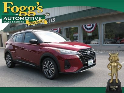 Used 2023 Nissan Kicks SR