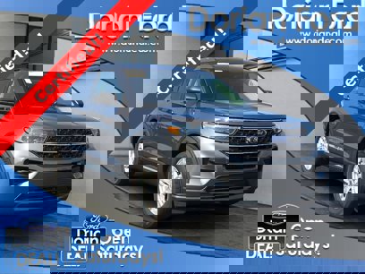Certified 2023 Ford Explorer XLT w/ Class IV Trailer Tow Package