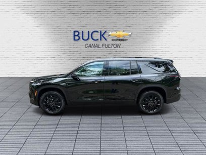 New 2025 Chevrolet Traverse LT w/ Midnight/Sport Edition