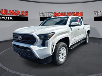 New 2025 Toyota Tacoma SR5