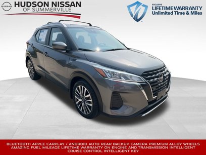 Used 2022 Nissan Kicks SV w/ Exterior Package