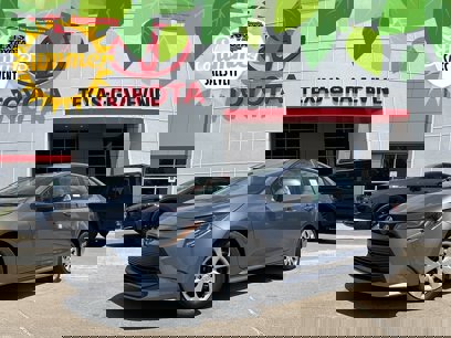 New 2025 Toyota Corolla LE