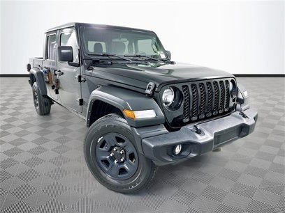Certified 2022 Jeep Gladiator Sport w/ Trailer Tow Package