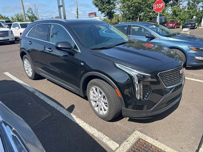 Certified 2022 Cadillac XT4 Luxury w/ Cold Weather Package