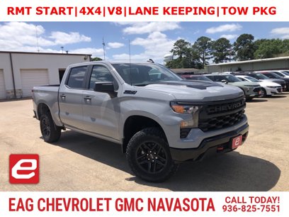 New 2025 Chevrolet Silverado 1500 Custom Trail Boss w/ LPO, Dark Essentials Package