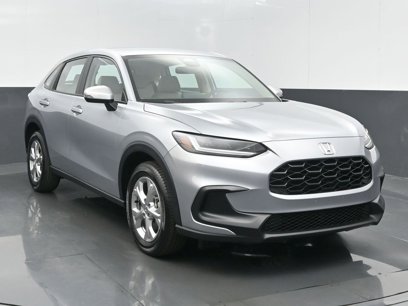 Used 2025 Honda HR-V LX