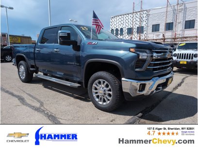 New 2025 Chevrolet Silverado 3500 LTZ w/ LTZ Premium Package